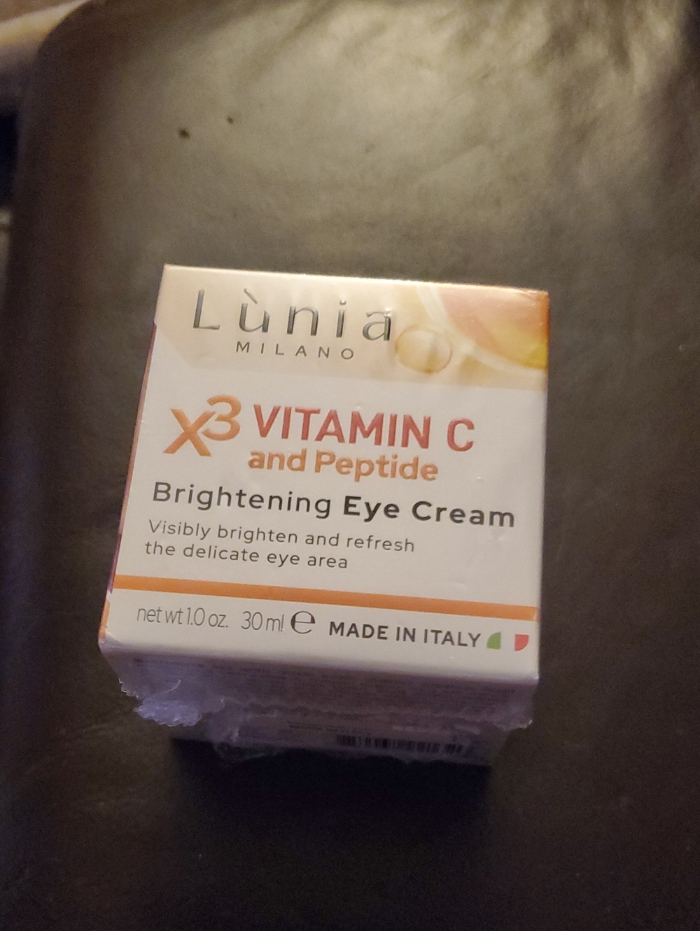 X3 Vitamin C and Peptide Brightening Eye Cream - White/Peach